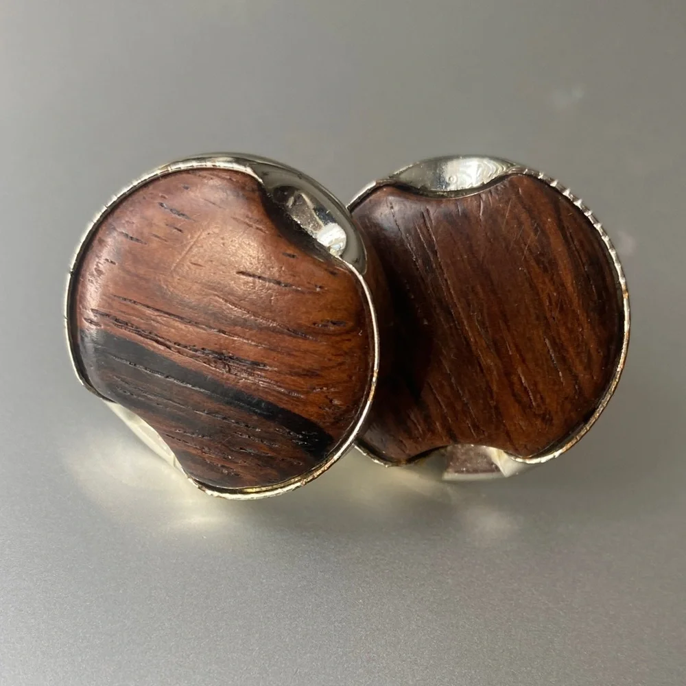 Vintage Brown Wood and Silver Tone Round Cuff Links